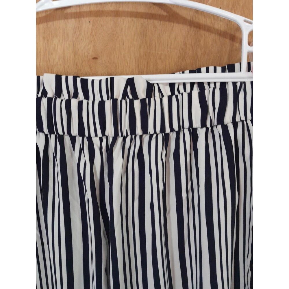 Philosophy-Republic  Size M Womans Capris-Front Black/White Tie Wide Leg - Picture 7 of 9